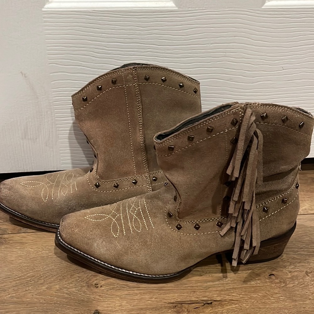 Roper Ankle Boot Size 7